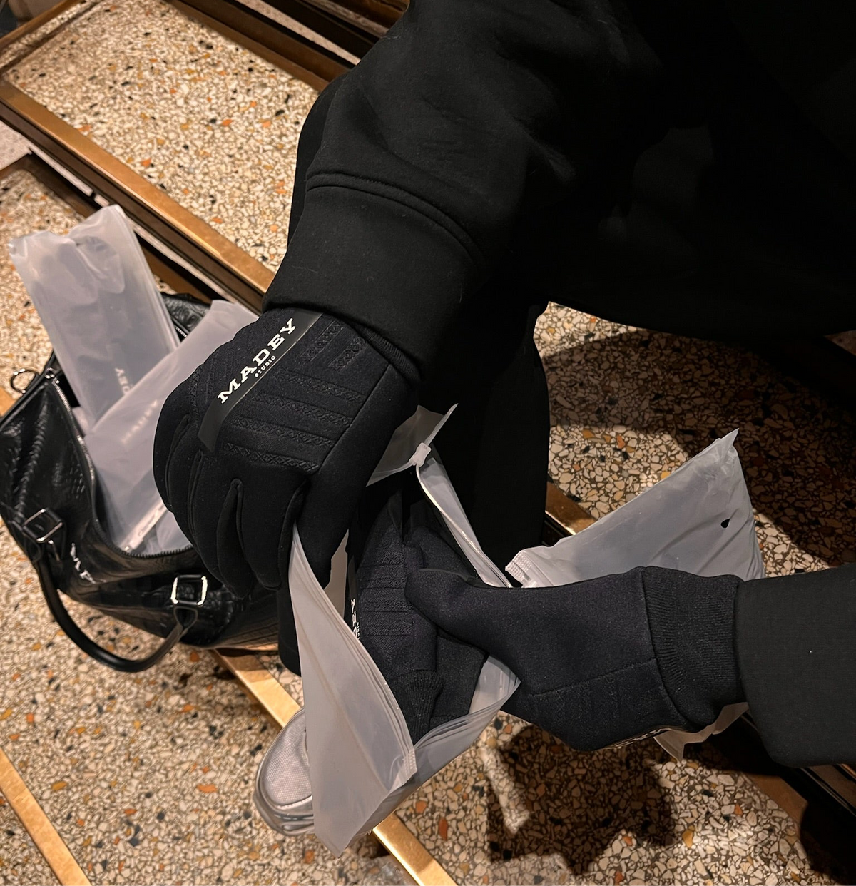 Madey Performance Gloves